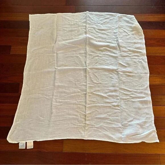 Adent white muslin baby blanket - Picture 1 of 4